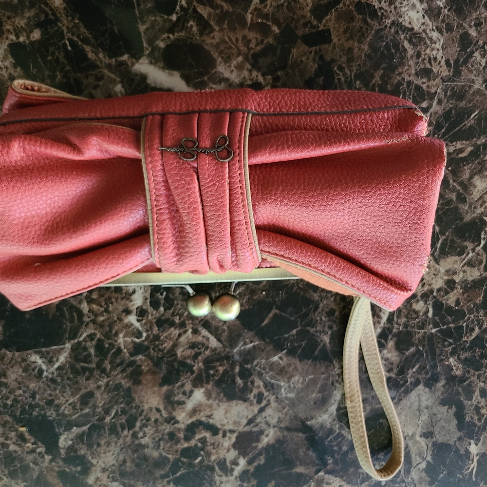Purse - Picture 3 of 4
